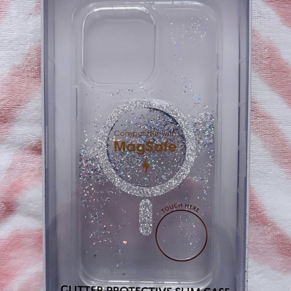 Delilah iPhone 15/14 pro max MagSafe Glitter Protective Slim Case New